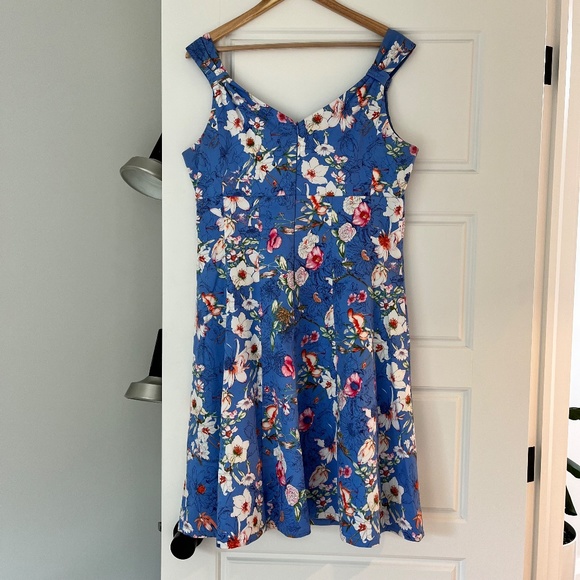 Cleo Petite Floral Sleeveless Cotton Dress - Picture 9 of 12